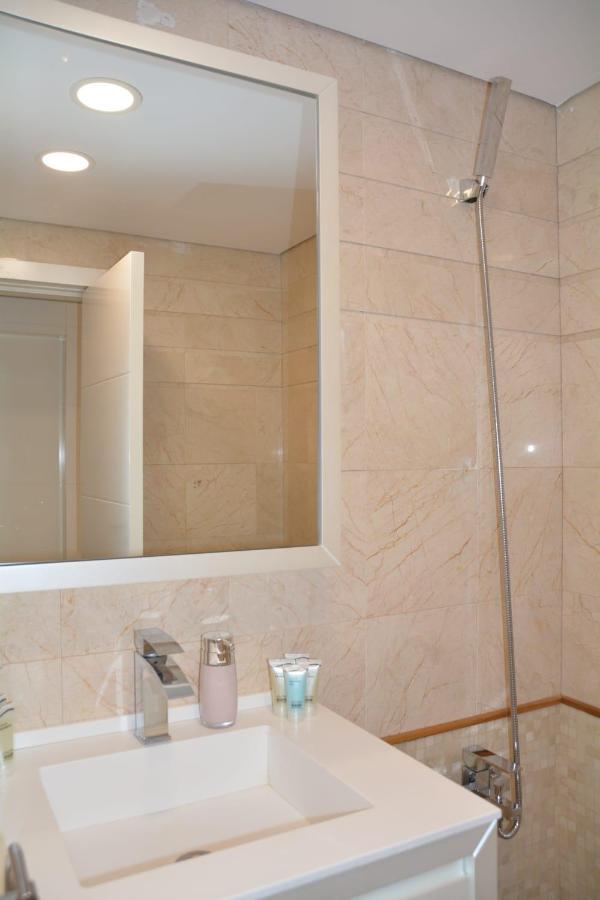 Renovated 3 Bedroom - With Pool Next The Eilat