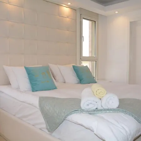 Renovated 3 Bedroom - Residence With Pool Next The Beach Eilat Exterior photo